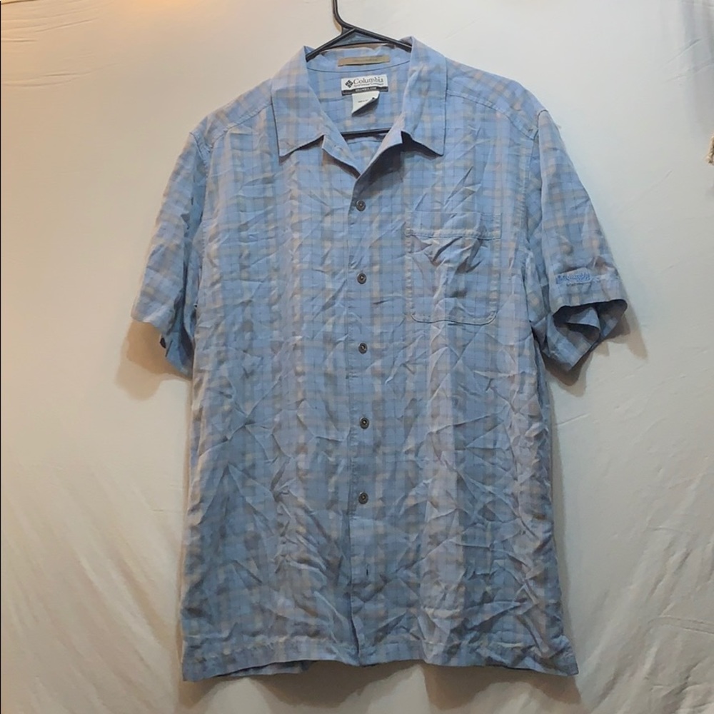 Columbia Sportswear Company Button Down Shirt